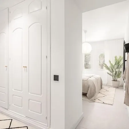 Apartment Vogue Styled Flat In The Heart Of Nueva Andalucia *